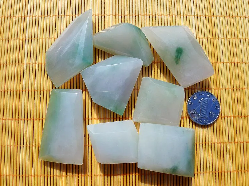 Natural Jade Rough Jadeite Raw 122g